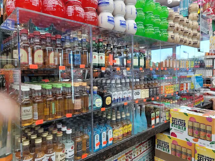 El Paisano Market Picture 3