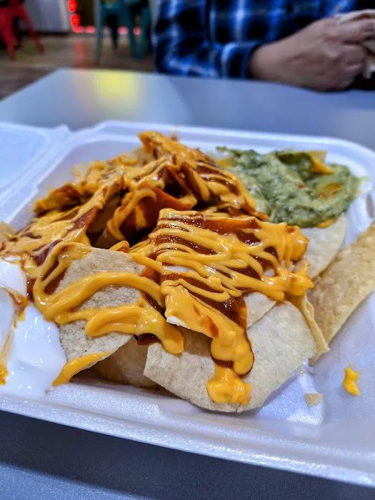 Papa Locos + Jay's Hot Chicken + Indo-Mex Picture 5