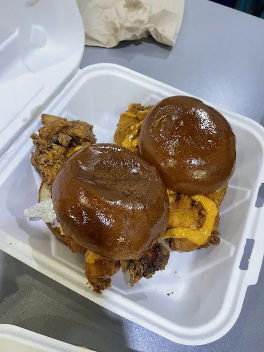 Papa Locos + Jay's Hot Chicken + Indo-Mex Picture 10