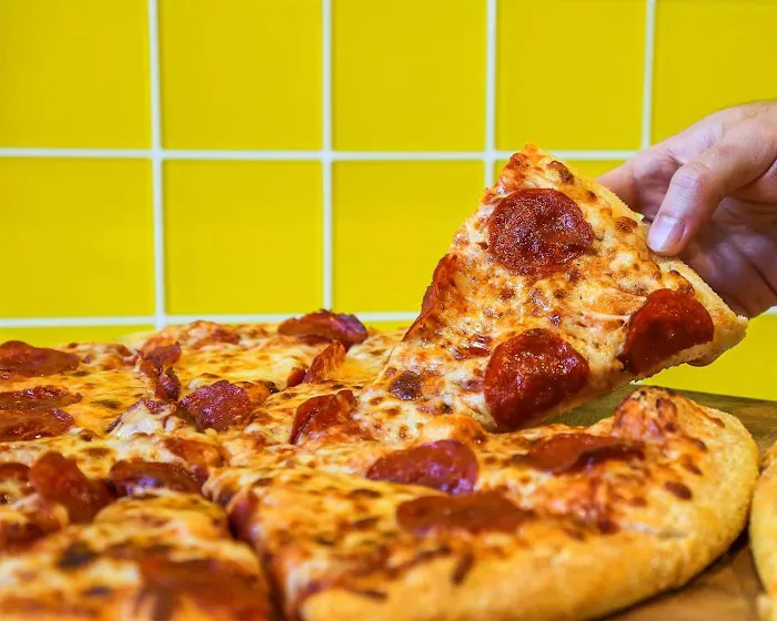 Hungry Howie's Pizza Tempe Picture 2