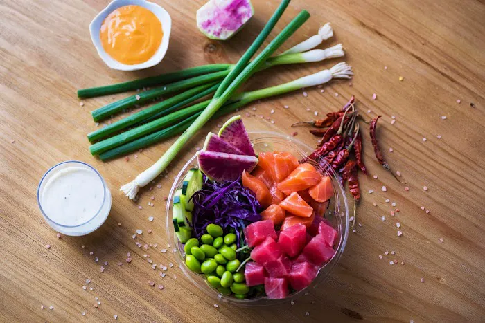 LOMI POKI - Poke & Grilled Picture 7