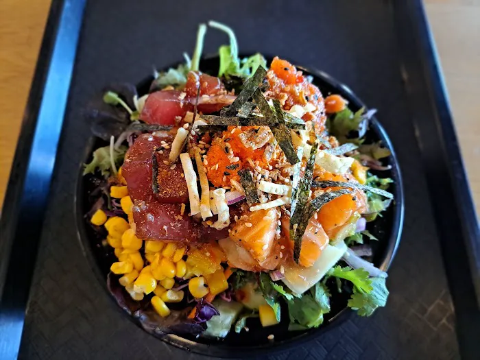 LOMI POKI - Poke & Grilled Picture 4