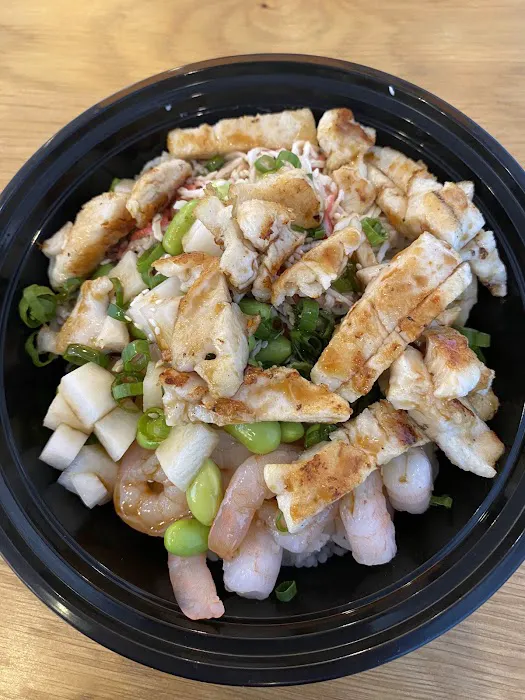 LOMI POKI - Poke & Grilled Picture 8