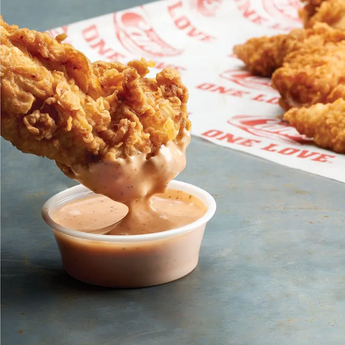 Raising Cane's Chicken Fingers Picture 9