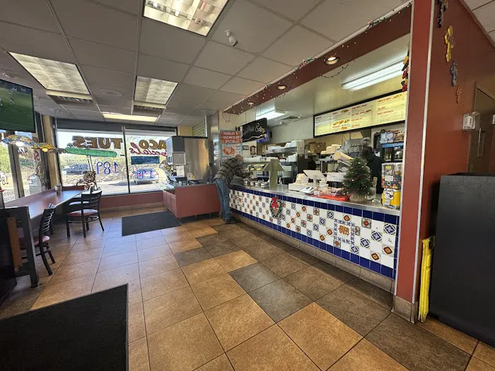 Señor Taco E Baseline Road Picture 2