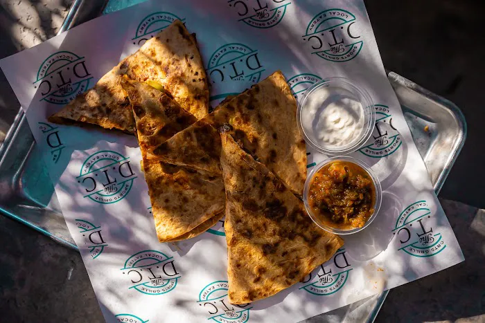 DTC Sports Grille Tempe Picture 4