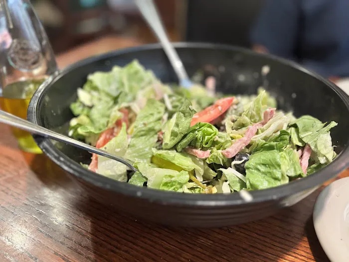 RigaTony's Authentic Italian Restaurant Picture 2