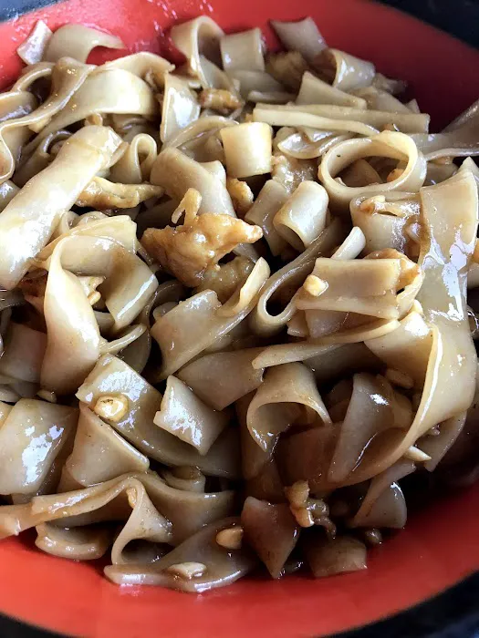 Totts Asian Diner Picture 4