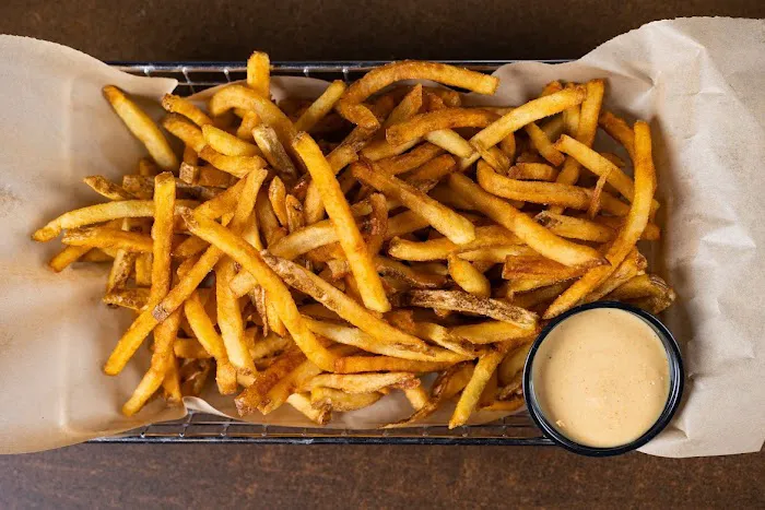 Brews - A Taphouse and Gourmet Burger Joint Picture 3