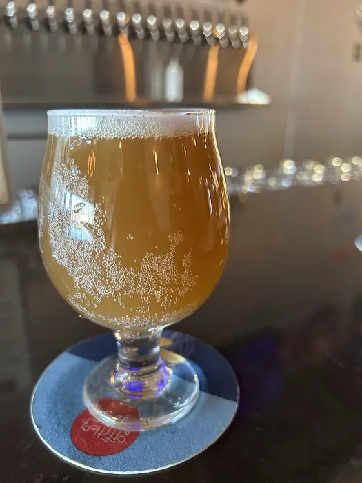 Brews - A Taphouse and Gourmet Burger Joint Picture 7