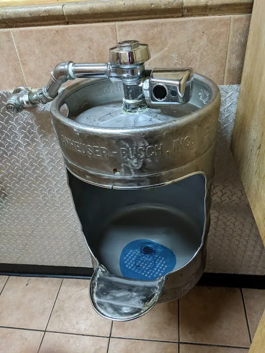 Sawtooth Bar & Grill Picture 5