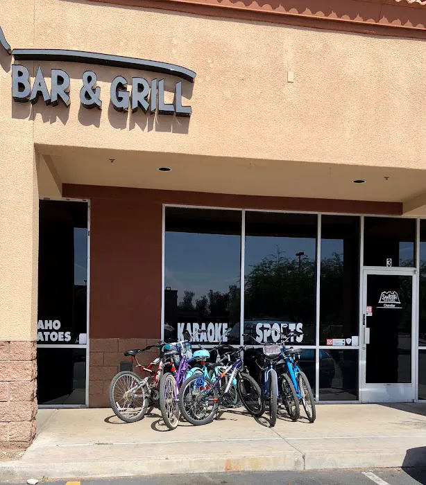 Sawtooth Bar & Grill Picture 8