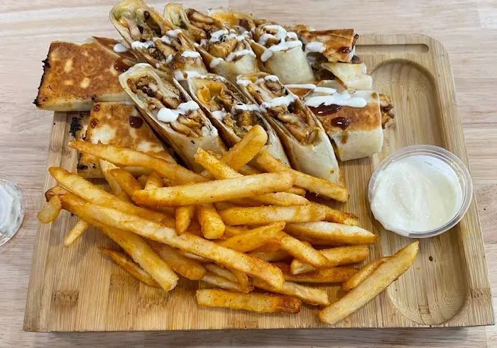 Supreme Shawarma Picture 9