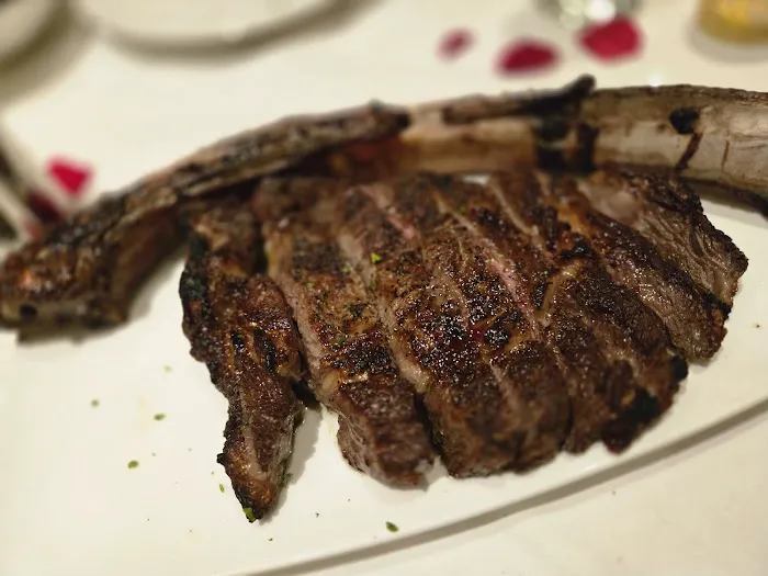 Fleming’s Prime Steakhouse & Wine Bar Picture 8