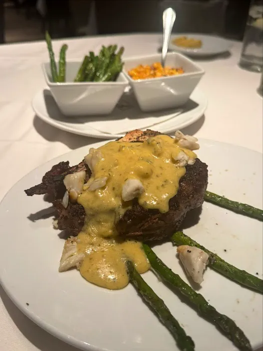 Fleming’s Prime Steakhouse & Wine Bar Picture 10