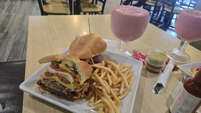 El Rey de la Torta Picture 1