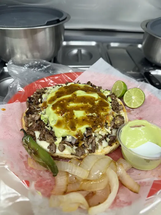 Tacos & Quesabirrias Sinaloa Picture 4