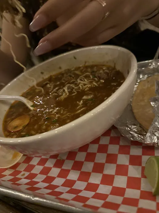 Taco Rojo’s Picture 4