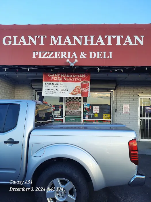Giant Manhattan Pizza & Pastas Picture 9