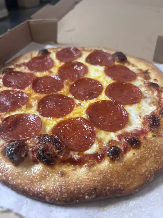 Giant Manhattan Pizza & Pastas Picture 6