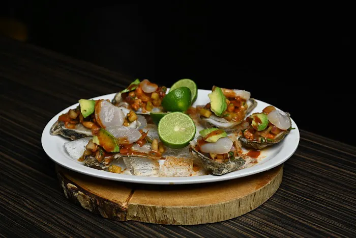 Mariscos y Sushi El Dorado Sin 3 Picture 1