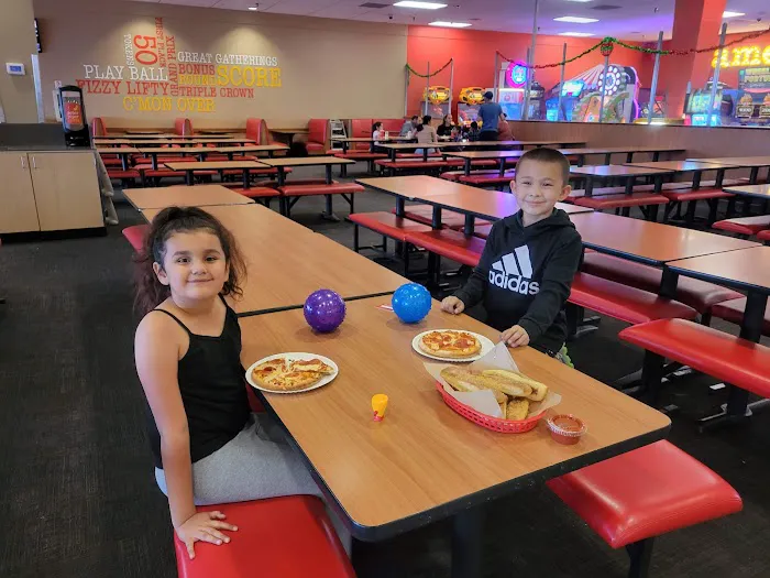 Peter Piper Pizza Picture 5