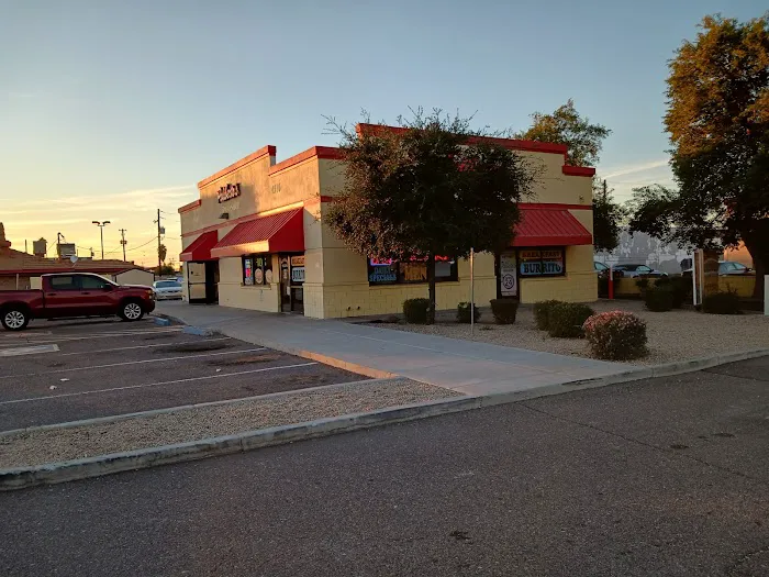 Poliberto's Taco Shop Picture 3