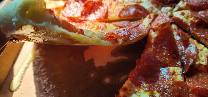 Little Caesars Pizza Picture 8