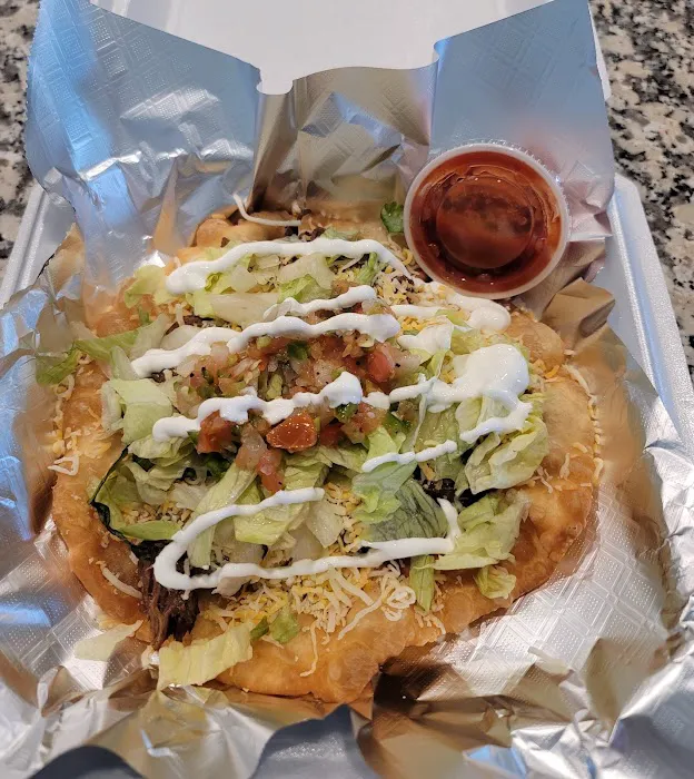 CHELLA'S KITCHEN Picture 6