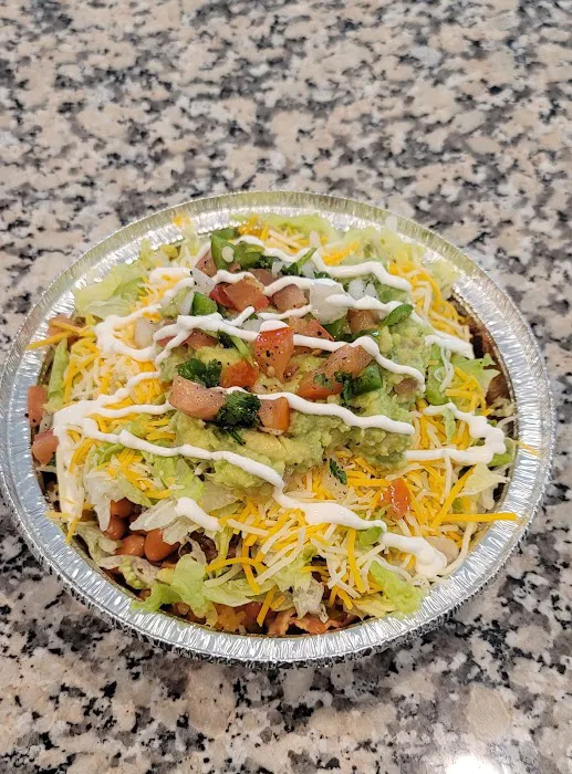 CHELLA'S KITCHEN Picture 5