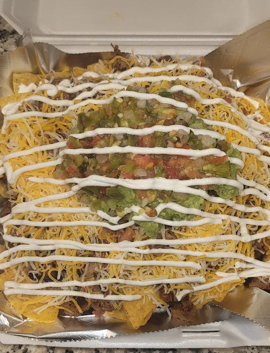 CHELLA'S KITCHEN Picture 9