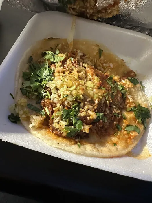 Tacos La Lomita Picture 9