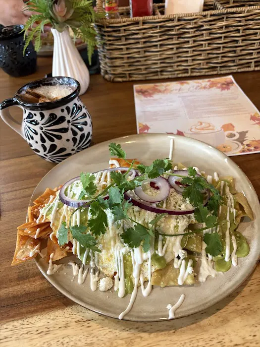 Ahuevo Café Picture 8