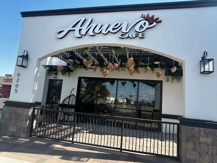 Ahuevo Café Picture 2