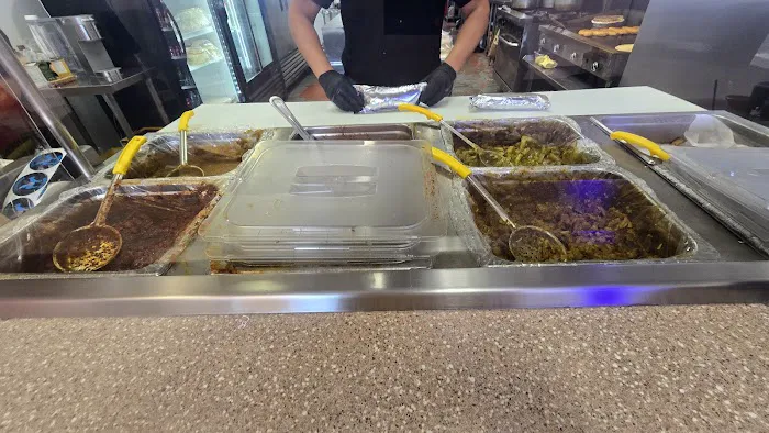 Arreburro Burritos+Quesadillas Picture 3