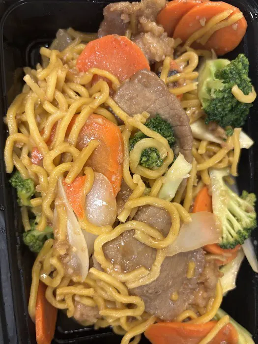 Zona Pho (83rd Ave) Picture 4