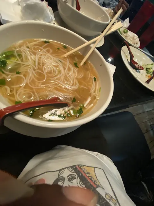 Zona Pho (83rd Ave) Picture 6