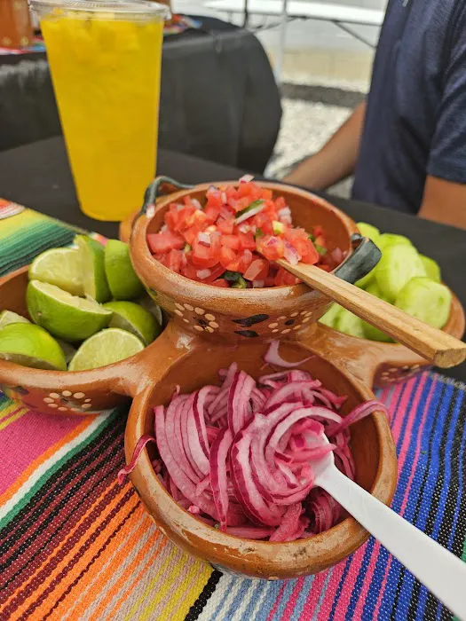 Chayito Tacos de Guisos Picture 3