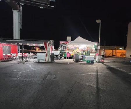 Guillermo's tacos y hotdogs