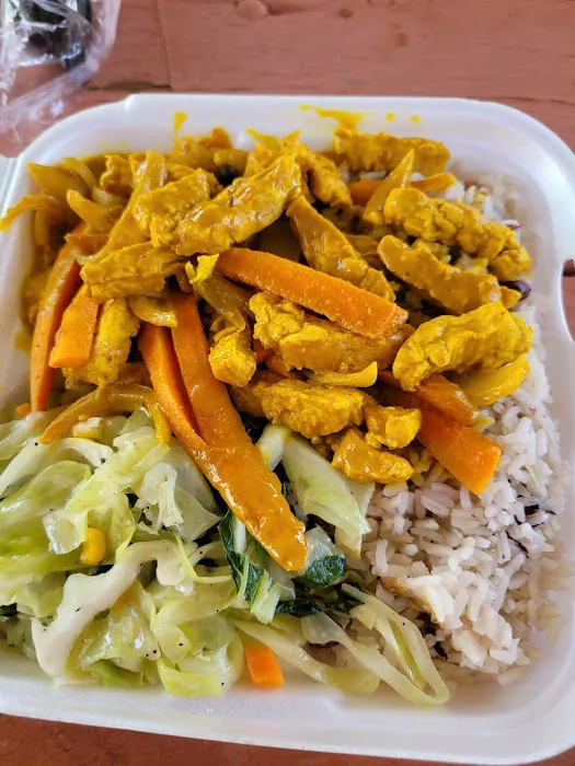 Dave Jamaican Kitchen and market Picture 7