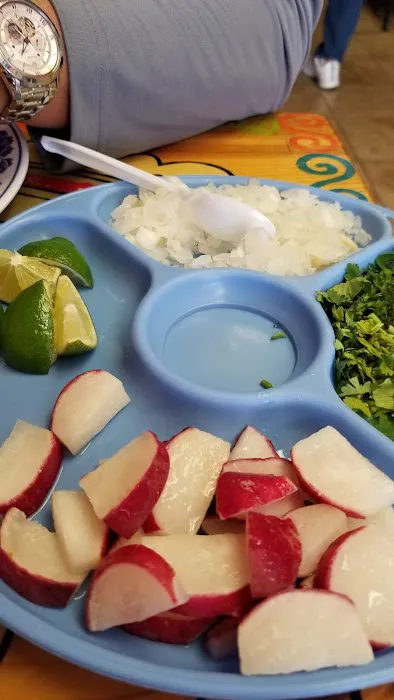 SUPER TACOS LOS CUAIS DE LAGOS Picture 1