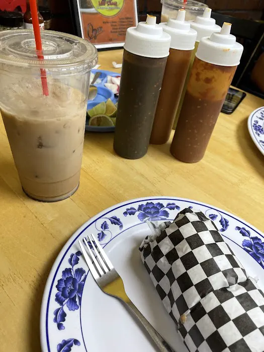 SUPER TACOS LOS CUAIS DE LAGOS Picture 2