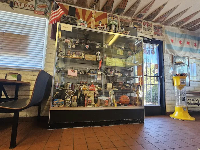 Dazzo's Dog House Picture 8