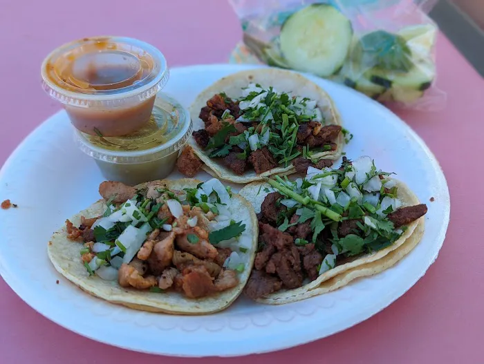 Waldos Tacos Picture 1