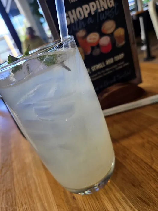 True Food Kitchen Picture 4