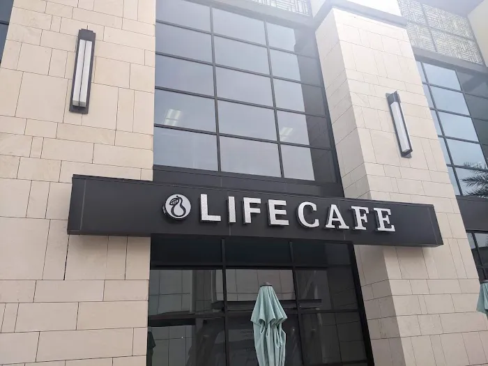 Life Cafe Picture 2
