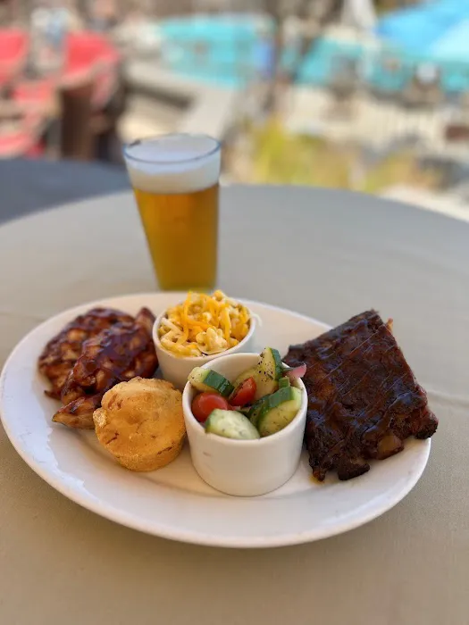 Hole-In-The-Wall BBQ Joint Picture 2