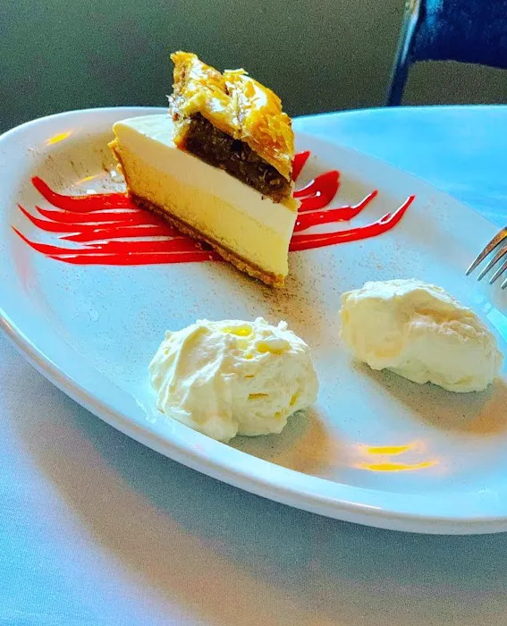 GreekTown Restaurant Picture 4