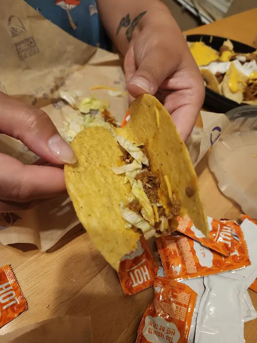 Taco Bell Picture 2