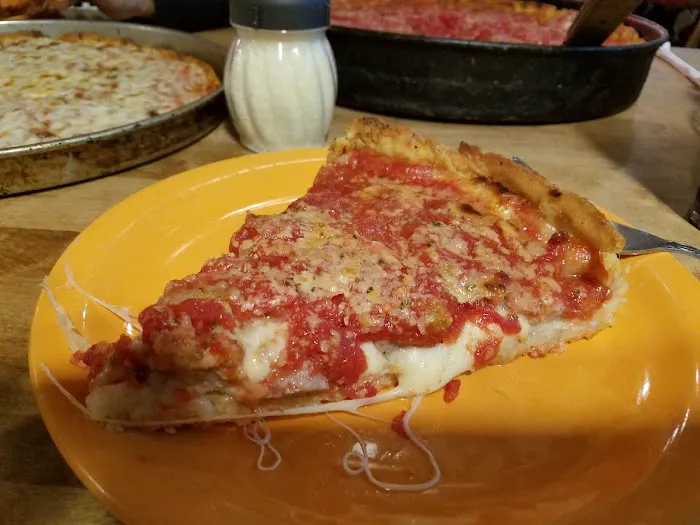 Lou Malnati's Pizzeria Picture 2